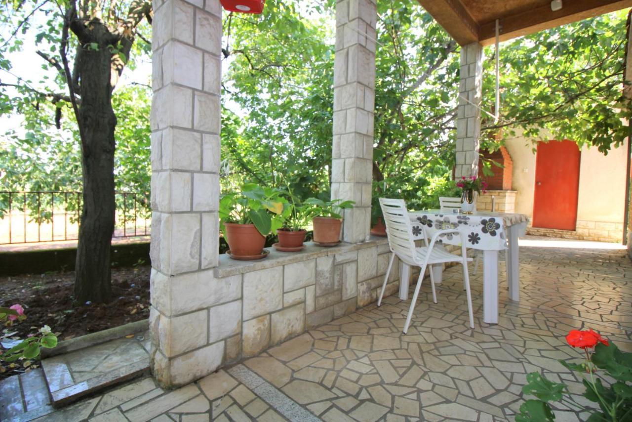Apartment Franjo near center Poreč Exterior foto